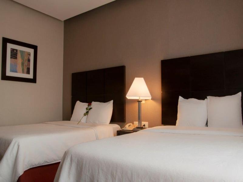 Everest Ciudad Victoria Exterior foto